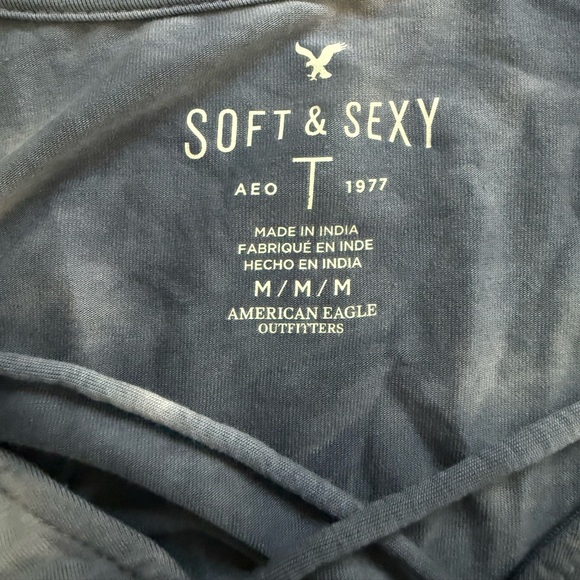 EUC American Eagle Soft & Sexy Blue Tie-Dye Bell Sleeve Crisscross Neck Top - Picture 6 of 7